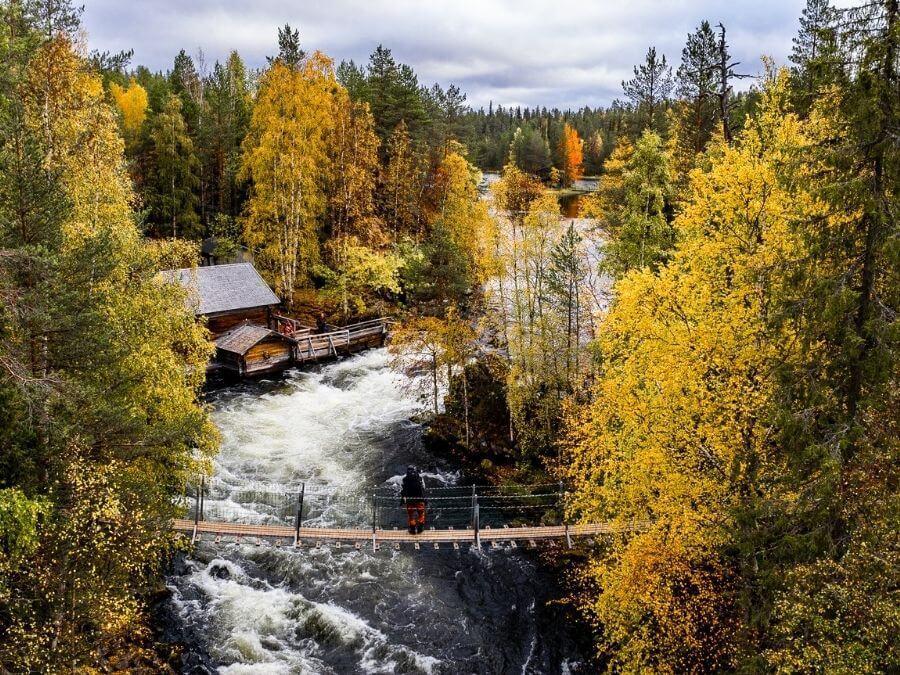 Autumn trekking in Posio Riisitunturi hiking routes in Finnish Lapland