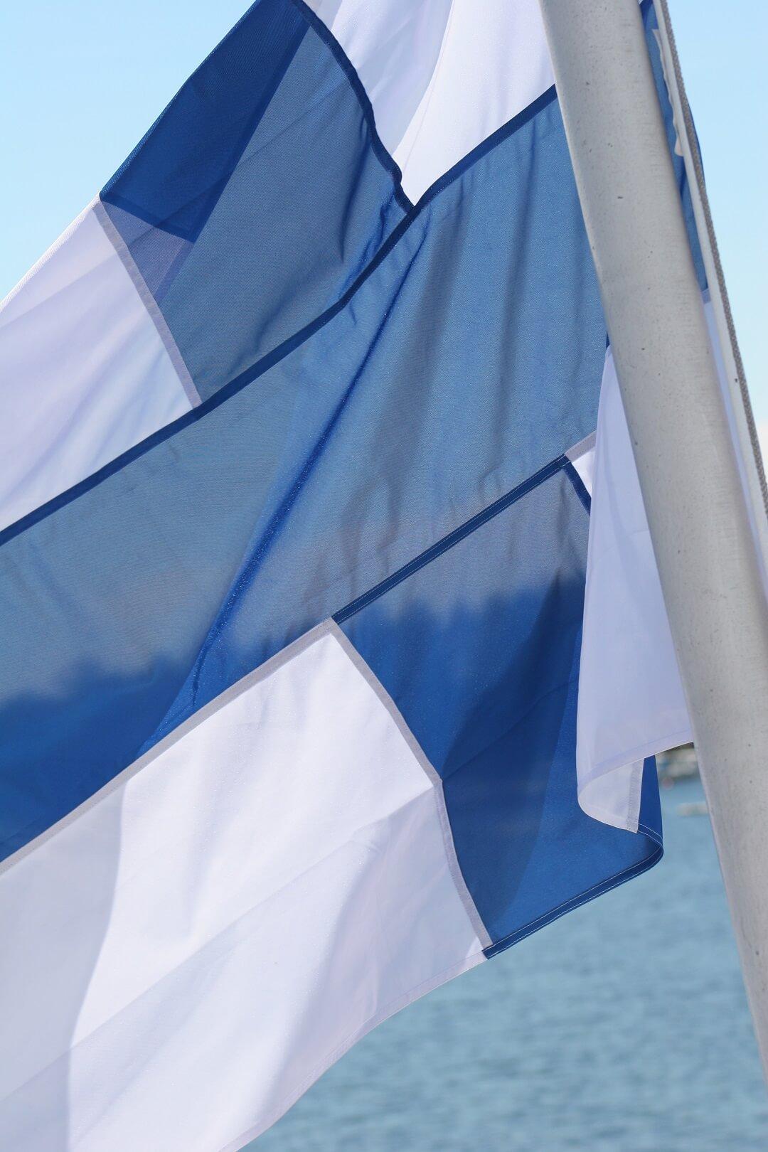 Suomen lippu, eli siniristilippu