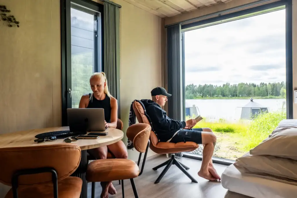 Aurora Lake Lodge ranua lappi suomi